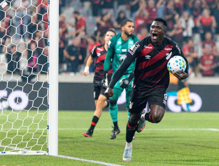 Kevin Viveros marcó ha marcado 71 goles en 214 partidos como futbolista profesional, promediando 0,33 tantos por partido. FOTO: <b>GETTY</b>