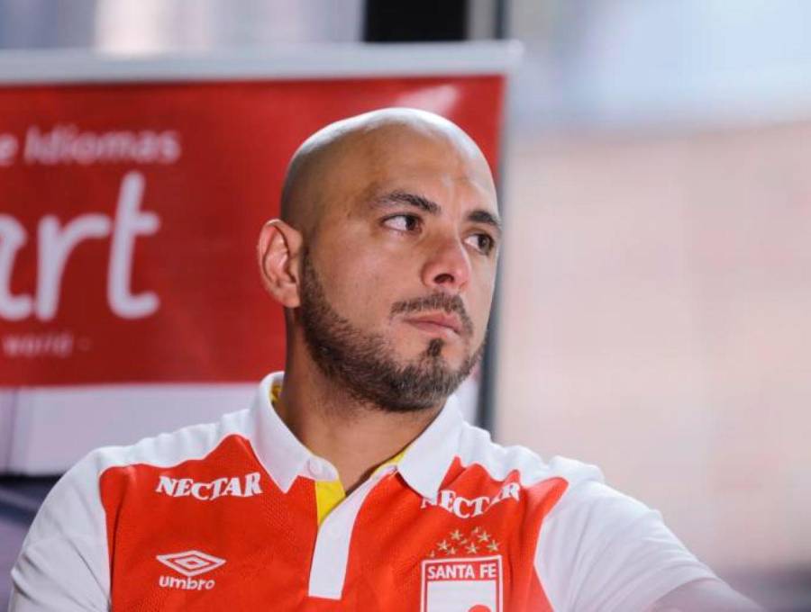 Ómar Sebastián Pérez, exjugador de Santa Fe se recuperó del infarto que sufrió y regresó a su casa para seguir con su recuperación. FOTO COLPRENSA