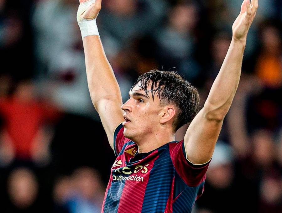 Carlos Espí, el nuevo jugador del Real Madrid. FOTO: <b>X Real Madrid</b>