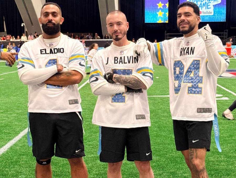 Eladio Carrión, J Balvin y Ryan Castro fueron algunos de los latinos presentes en el Flag Football Game. Foto: Instagram