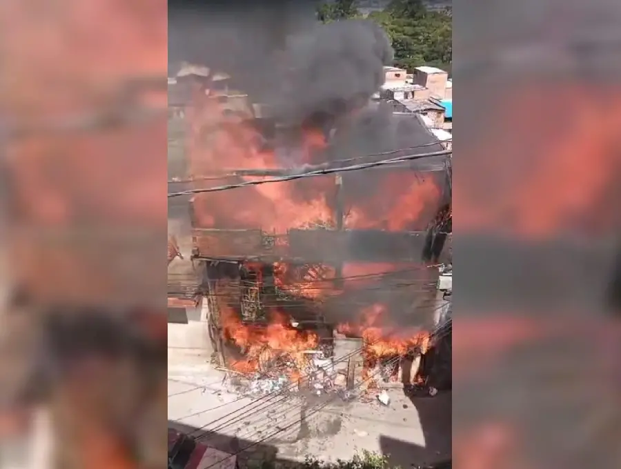 Incendio en Manrique, Medellín. Foto: captura de video