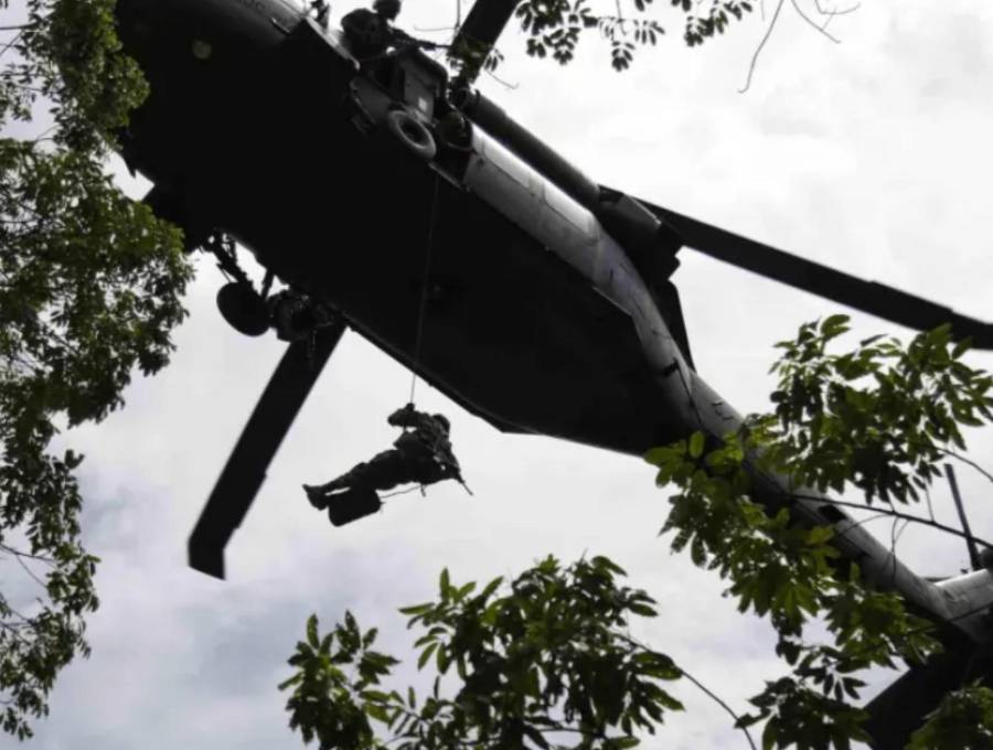 El operativo conjunto habría dejado dos bajas por información que se conoce hasta el momento. Foto: Colprensa