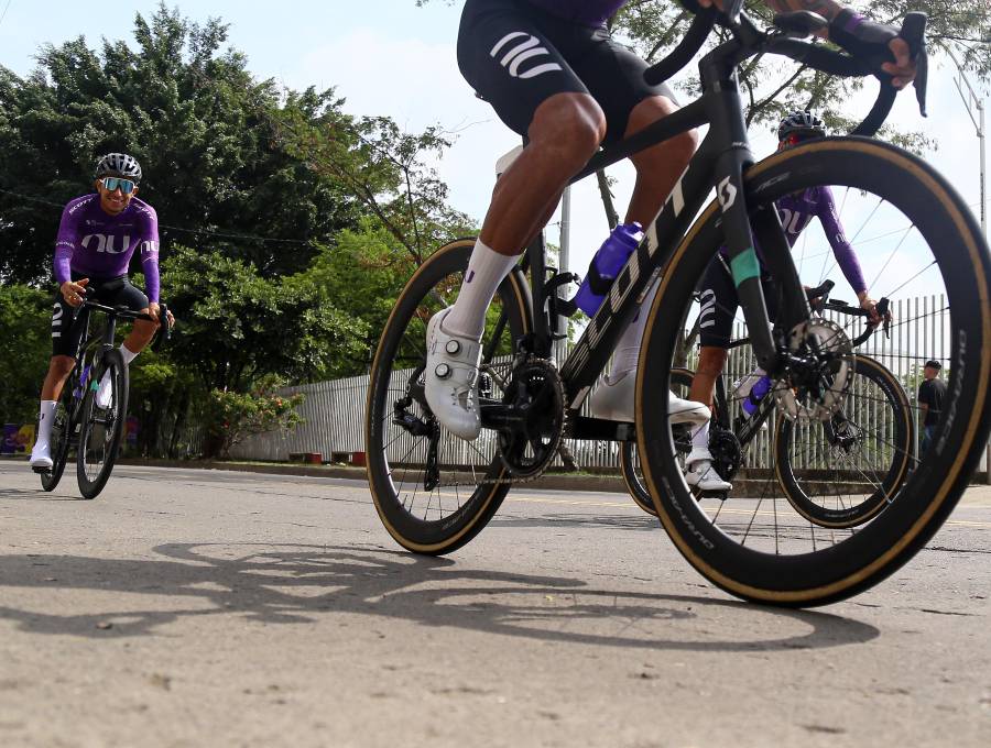 El estudio demuestra que salir a andar en bicicleta puede contribuir a mejorar el estado de ánimo y la salud en general. FOTO Colprensa