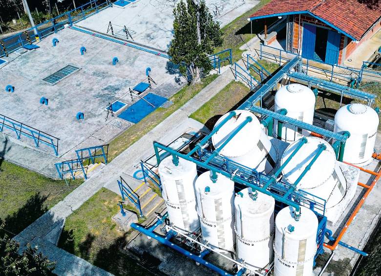 El acueducto multiveredal de Santa Elena fue modernizado para evitar contaminaciones cuando hay fuertes lluvias. FOTO MANUEL SALDARRIAGA