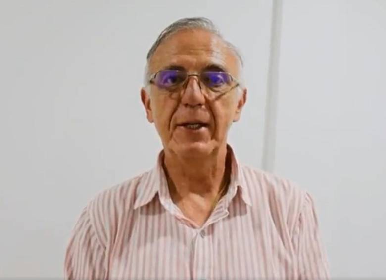 Esta es la imagen más reciente de Iván Velásquez, publicada en el tuiter del Ministerio de Defensa. FOTO: CORTESÍA.