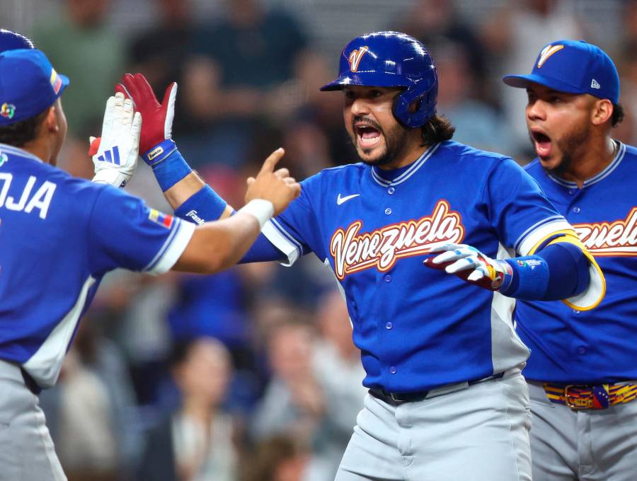 El beisbolista venezolano Eugenio Suárez fue una de las figuras del encuentro entre su país y el seleccionado de Italia. Foto: AFP