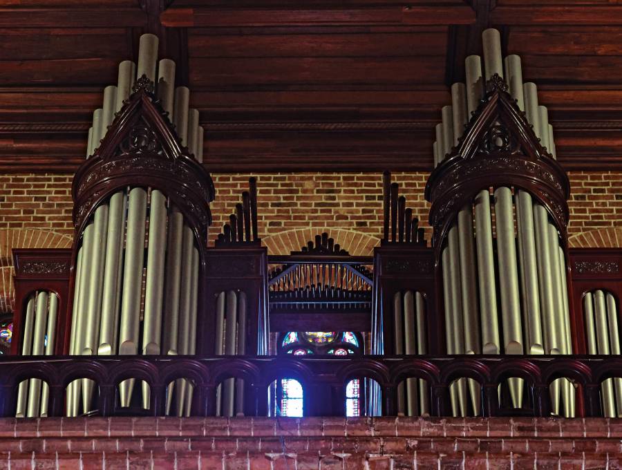 La parte visible del órgano es la consola, pero detrás hay un montaje de tres pisos. FOTO Manuel Saldarriaga