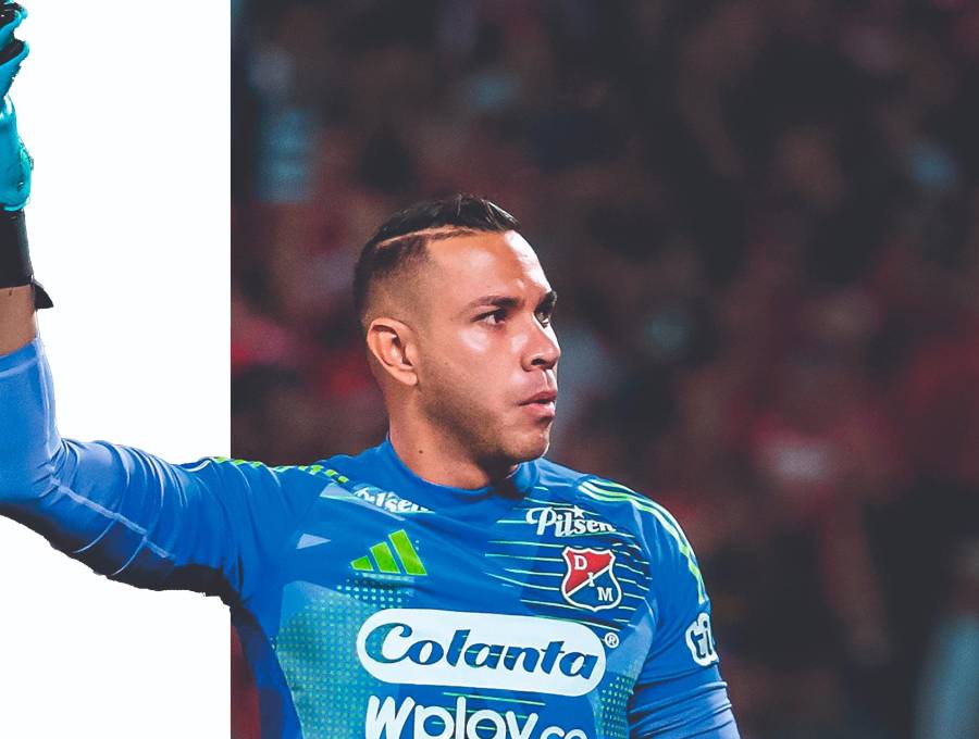 <b>Éder Chaux ha sido el titular en el Medellín durante todo agosto. En este mes, los rojos han mostrado buen nivel. </b><b><span class="mln_uppercase_mln">FOTO juan antonio sánchez</span></b>