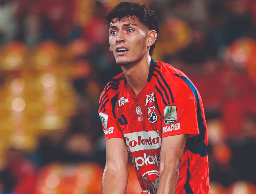 El delantero uruguayo Enzo Larrosa es una de las cartas que tiene el DIM para visitar a Millonarios. FOTO: Manuel Saldarriaga