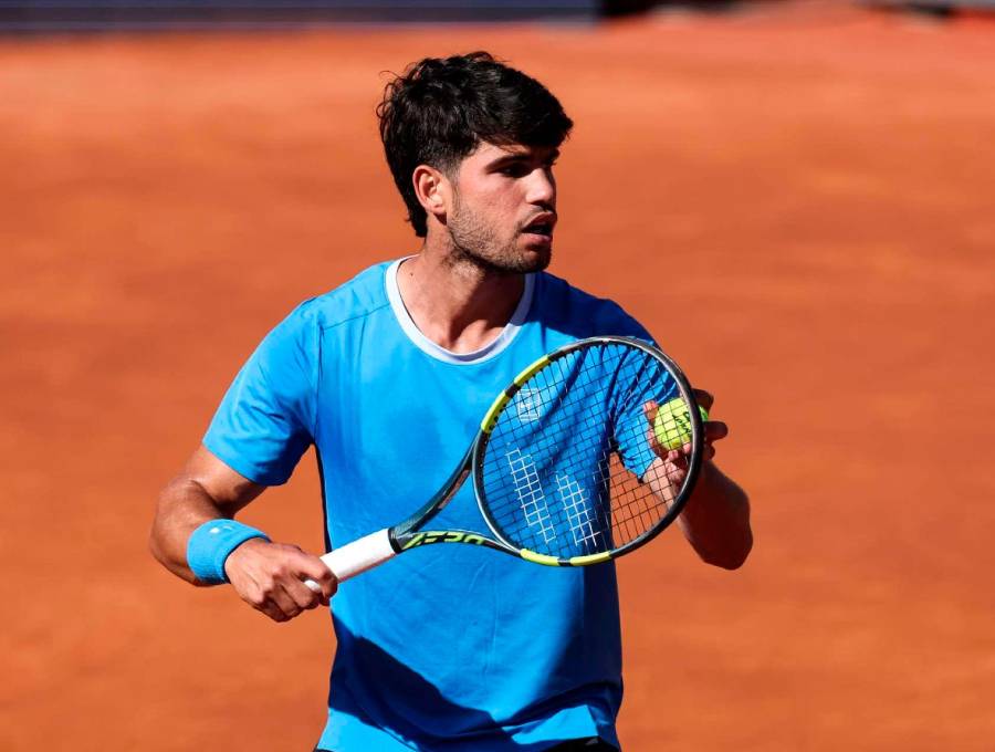 El tenista español Carlos Alcaraz, número 3 del ranquin ATP, está listo para regresar a la acción, tras estar fuera de competencia desde abril pasado. FOTO GETTY 