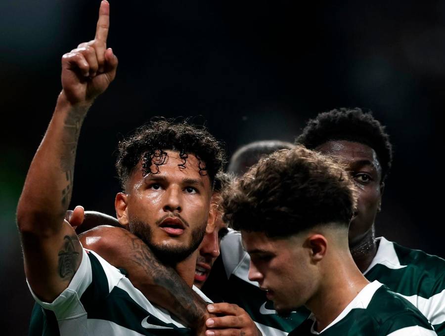 El delantero colombiano Luis Suárez suma cinco anotaciones en seis partidos esta tempotada. Foto: tomada del x de @SportingCP