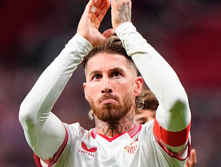 El futbolista Sergio Ramos debutó en 2003 con el Sevilla FC y tuvo un segundo paso antes de irse a México. Foto: tomada del x de @SergioRamos