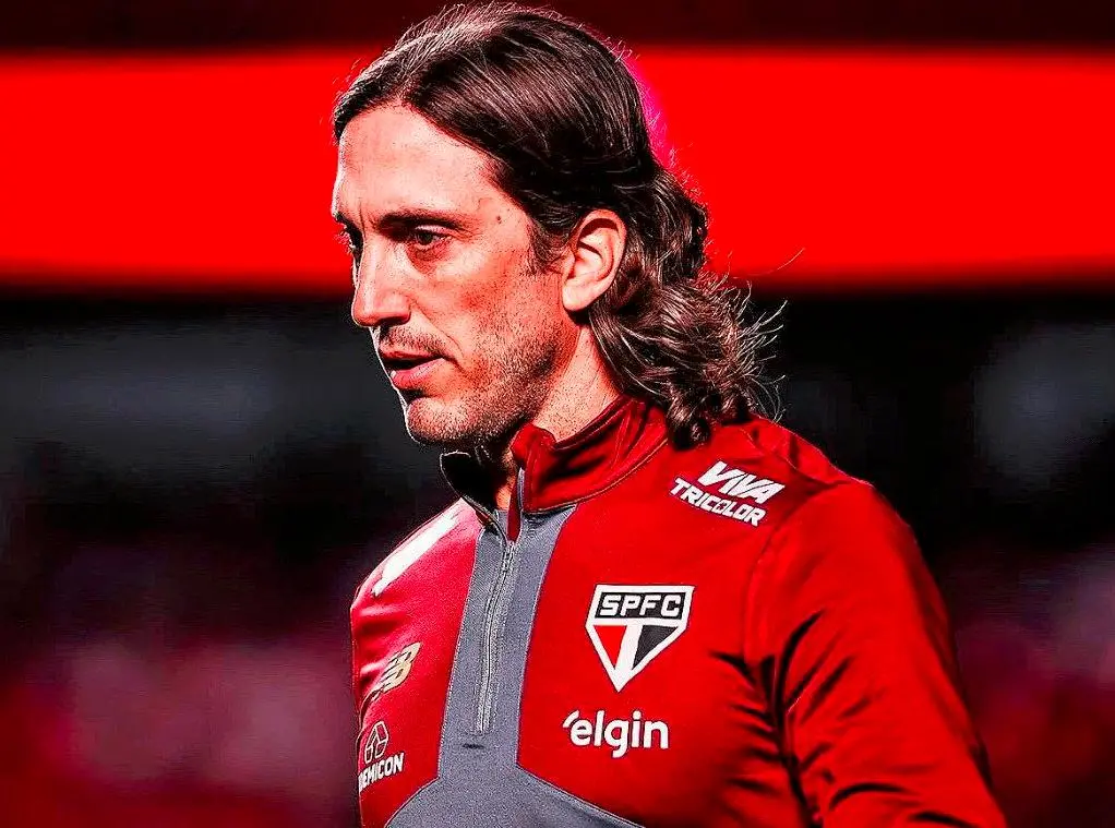 Luis Zubeldía llevó al sao Paulo a los octavos de final de la Libertadores, pero su mal presente en la liga brasileña le costó el puesto. FOTO CORTESÍA SAO PAULO