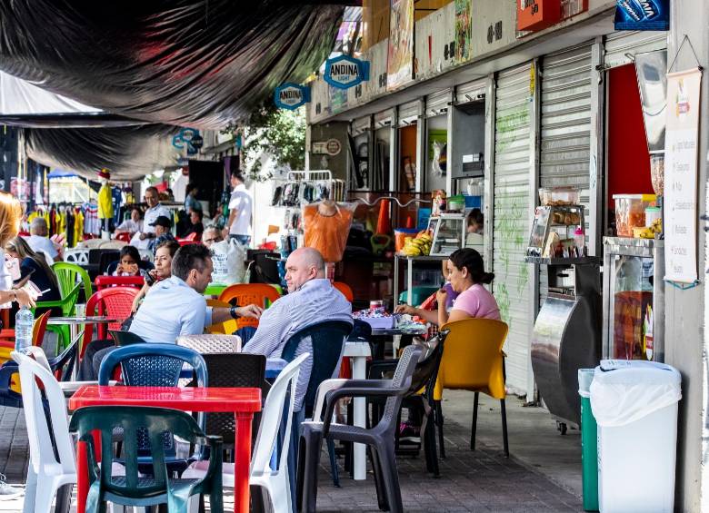 Los comerciantes dicen que el desmonte de la seguridad en el sector ha sido progresivo. De la alcaldía actual nadie los ha buscado para ofrecer soluciones. FOTOS: JAIME PÉREZ Y CORTESÍA