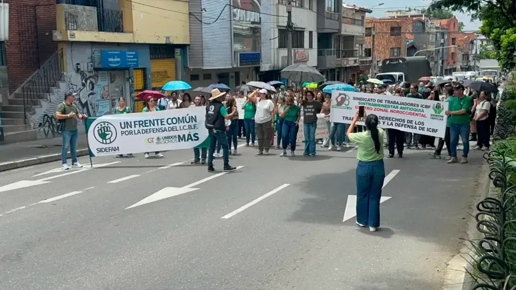 Trabajadores en cese de actividades cumplieron tres días de manifestaciones. FOTO: Cortesía