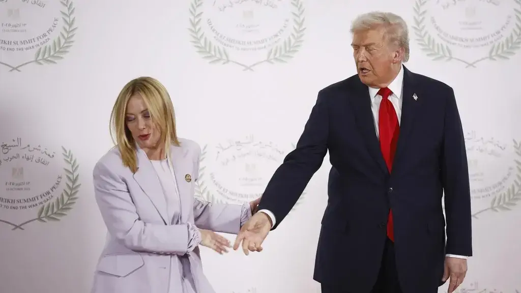 Trump publicó en Truth Social un mensaje sobre Meloni antes de la cumbre de la OTAN en Ankara. FOTO: EFE