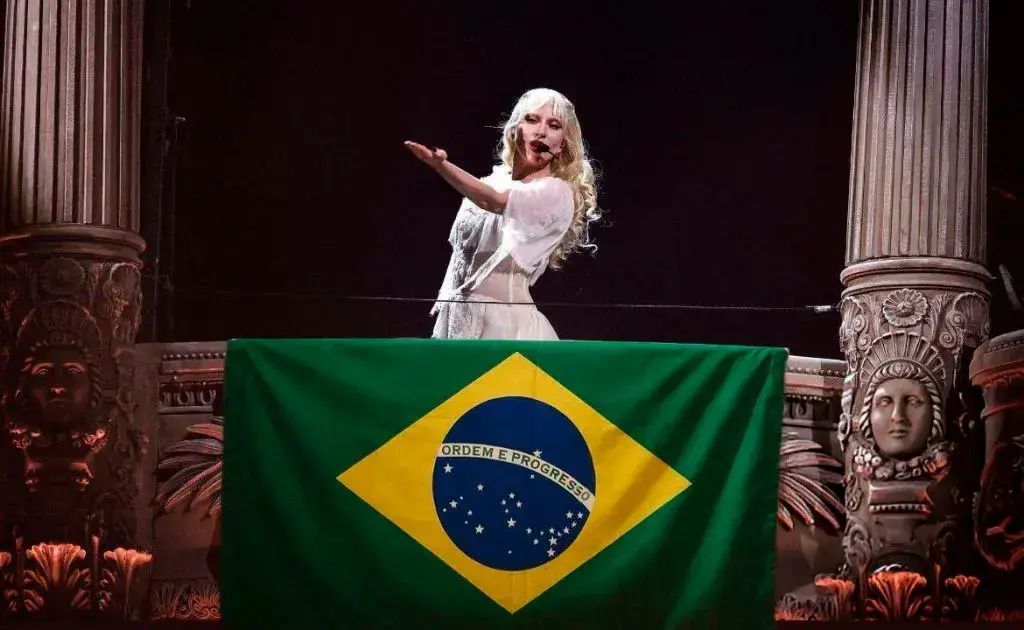 Lady Gaga se presentó el 3 de mayo en Brasil. FOTO Tomada de redes sociales