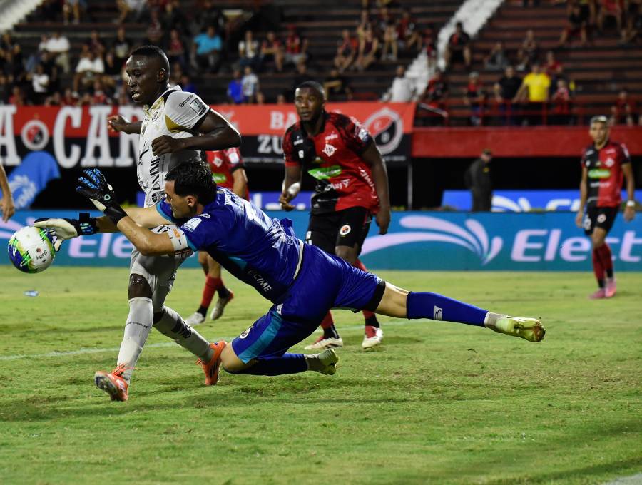 Imágenes del compromiso de la fecha 12 entre Llaneros y Cúcuta. FOTO COLPRENSA
