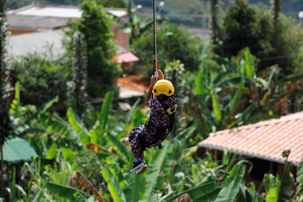 El cable comunica al sector Filo de las Teresitas y Palmitas. Foto: Edwin Bustamante.