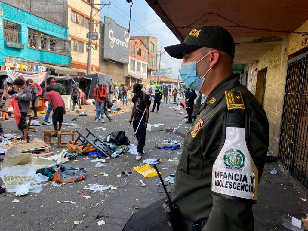El operativo fue realizado en la carrera Cúcuta, en inmediaciones de las calles La Paz y Zea. FOTO: CORTESÍA POLICÍA MEVAL