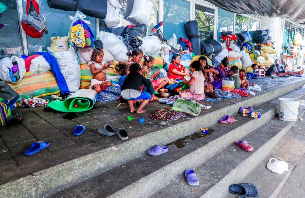 En Imágenes De Medellín A Chocó Así Arrancó La Travesía De 800 Indígenas