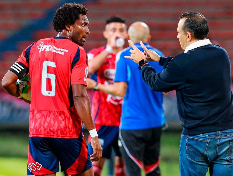 Didier Moreno y Alejandro Restrepo han dado la cara en este comienzo de año. Confía en que todo va a mejorar. FOTO Manuel Saldarriaga