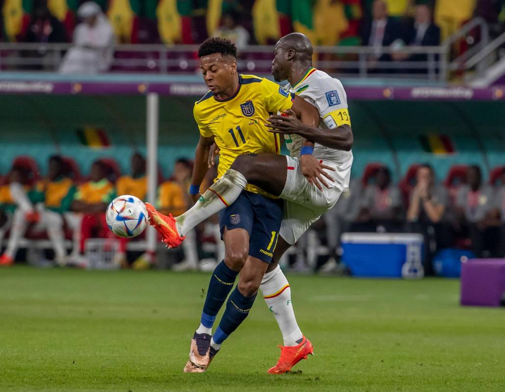 El conjunto africano abrió el marcador por intermedio de Ismaïla Sarr, a los 44 minutos. Sin embargo, en el segundo tiempo Ecuador reaccionó y alcanzó el empate con Moisés Caicedo (67’). FOTO: JUAN ANTONIO SÁNCHEZ