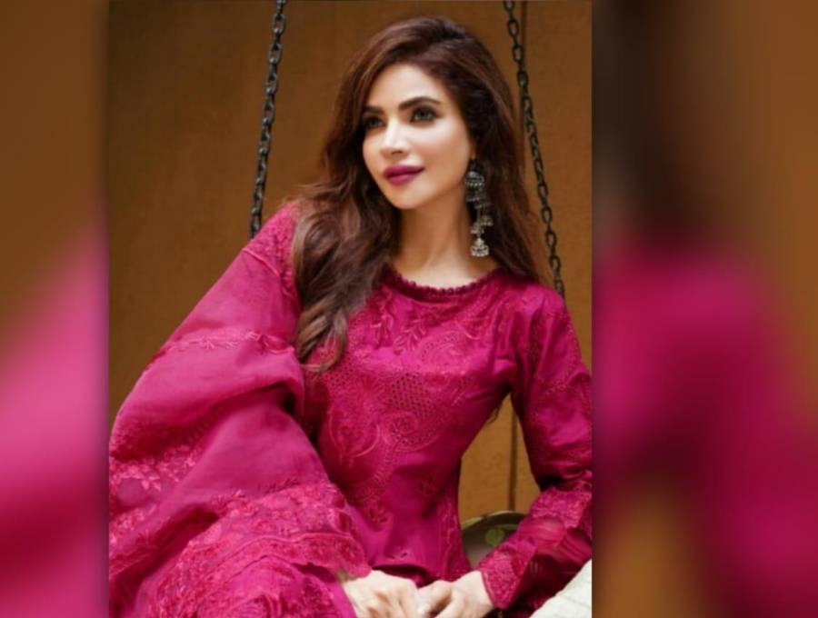Humaira Asghar tenía 41 años cuando fue encontrada sin vida en su residencia, tras reportes de los vecinos debido al mal olor que emanaba del lugar. Foto, redes sociales. 