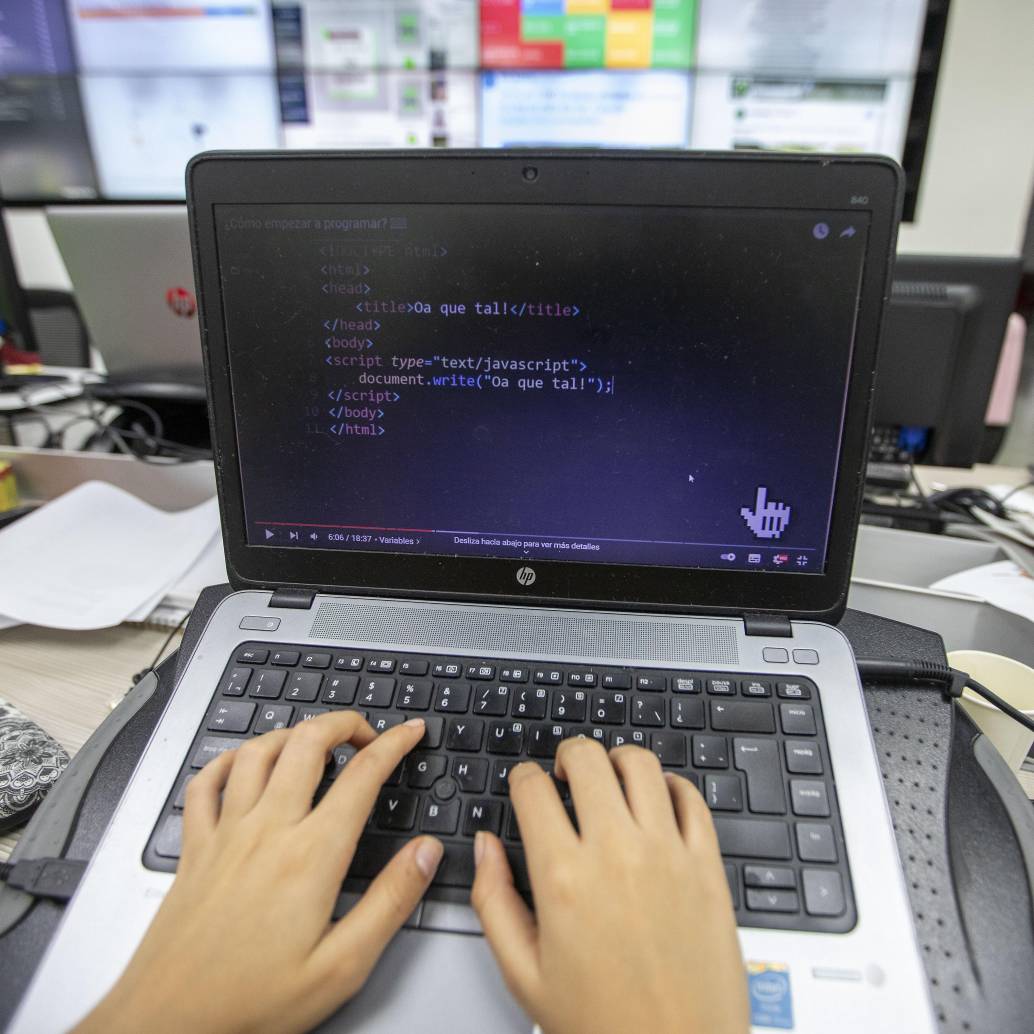 El torneo Codificadas busca visibilizar y conectar el talento femenino en programación en toda América Latina. FOTO Edwin Bustamante