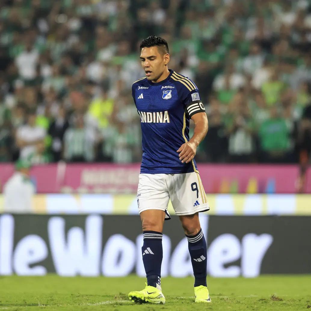 Radamel Falcao García marcó ante Santa fe, sin embargo, Millonarios perdió 2-1 y se quedó a puertas de disputar una final. Foto: Andrés Camilo Suárez Echeverry