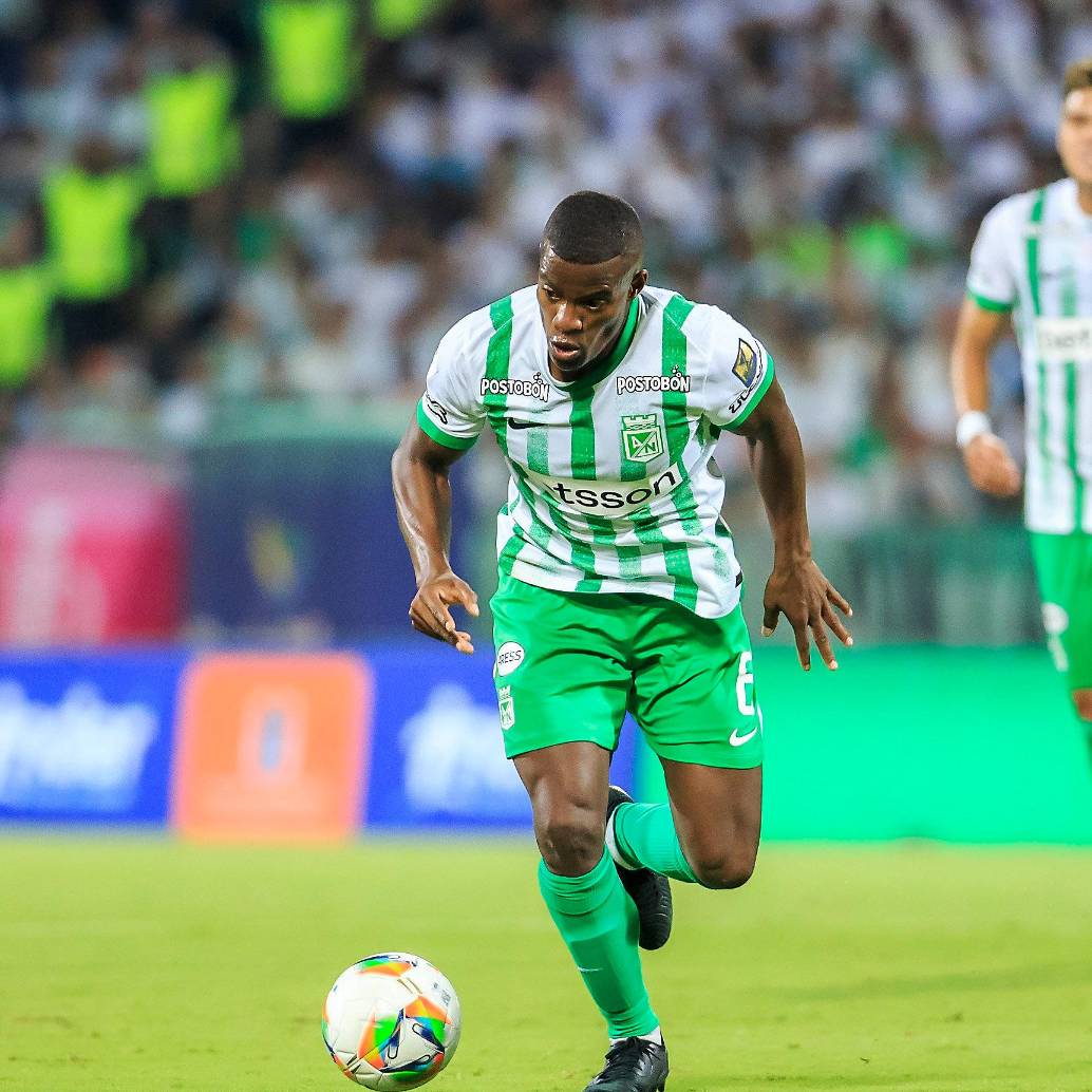 Nacional visita al Cali en el estadio de Palmaseca. FOTO CAMILO SUÁREZ