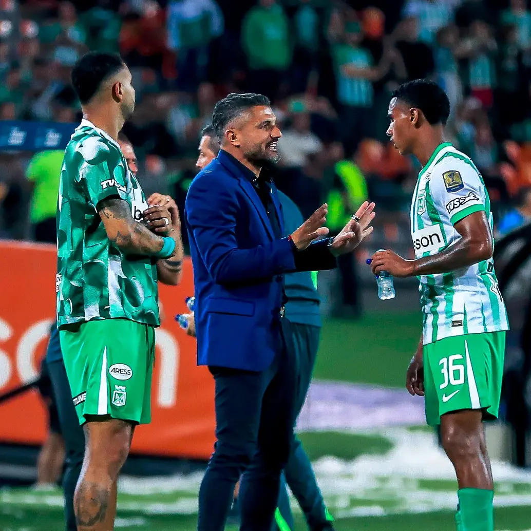 El técnico Javier Gandolfi aseguró que su relación con los jugadores verdolagas es muy buena y no hay ningún problema. FOTO JAIME PÉREZ
