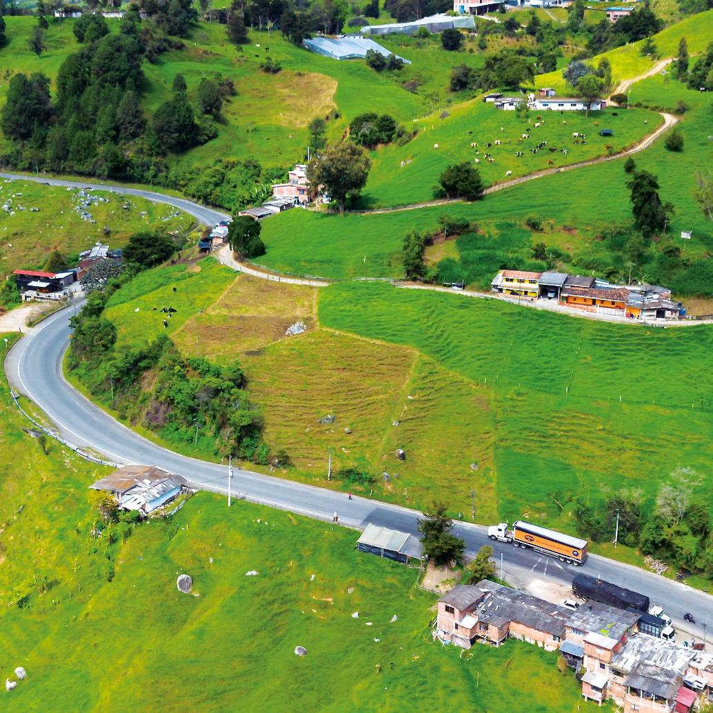La disminución del flujo vehicular en este corredor permite que muchos usuarios de los municipios de influencia realicen viajes más rápidos. Tráfico se reduciría aún más. FOTO Camilo Suárez