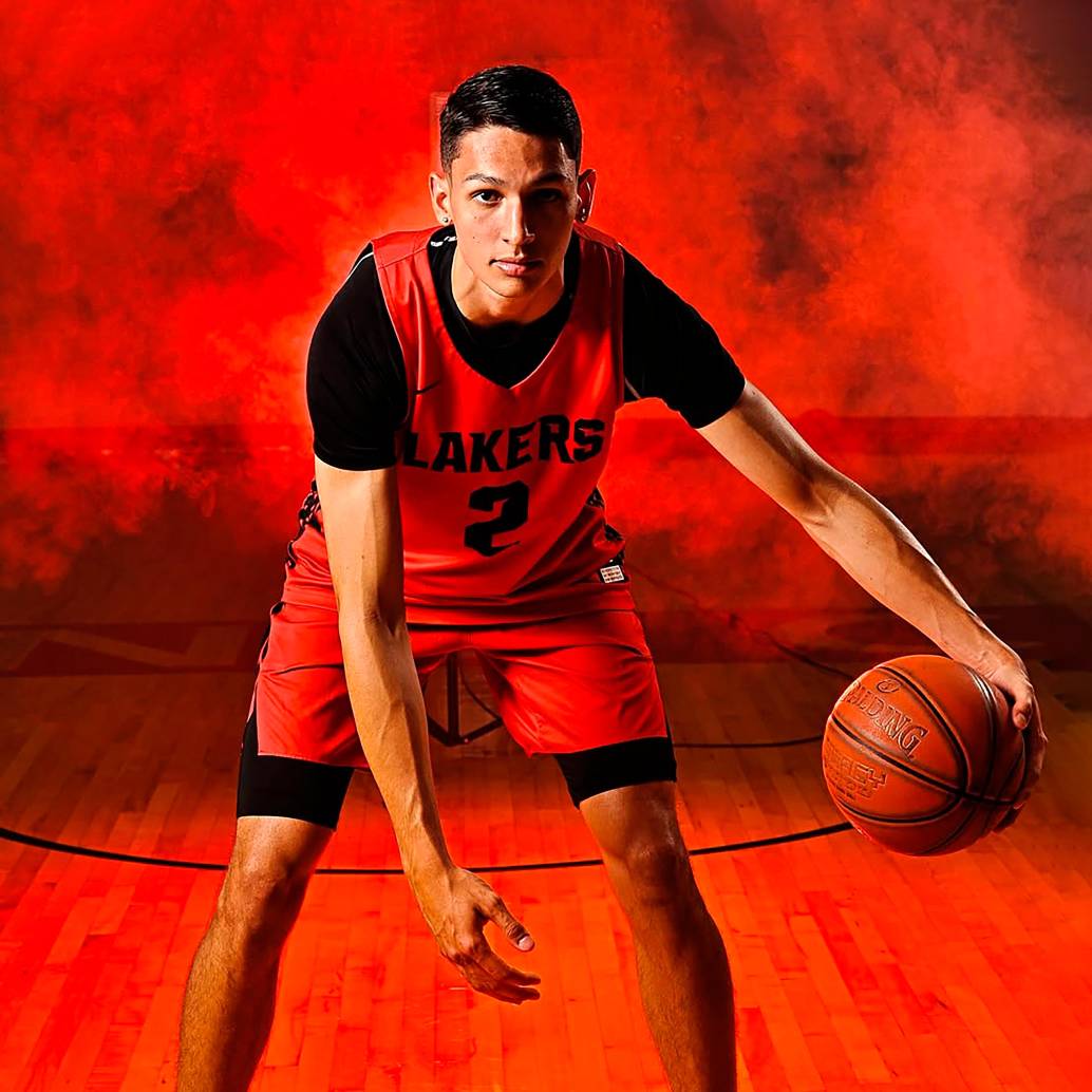 Samuel Hincapié, en acción, en uno de los partidos con el Lake Land College, antes de su paso a la Le Moyne College, universidad que hace parte de la NCAA División 1 en Nueva York. <span class="mln_uppercase_mln">FOTO</span> <b><span class="mln_uppercase_mln">foto cortesía</span></b>