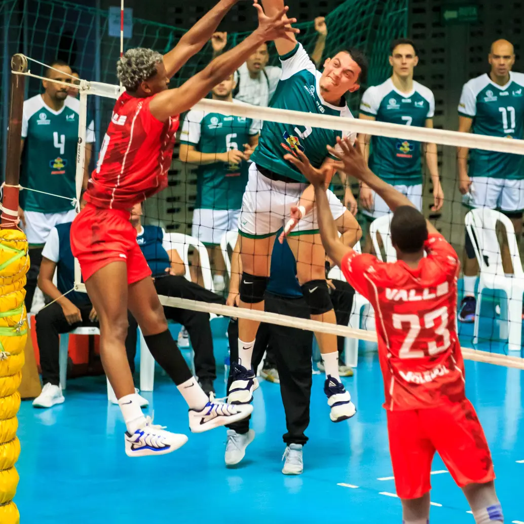 La final entre Antioquia y Valle, en el Yesid Santos, resultó menos complicada de lo que el equipo visitante esperaba. <span class="mln_uppercase_mln">FOTO</span> <b><span class="mln_uppercase_mln">camilo suárez</span></b>