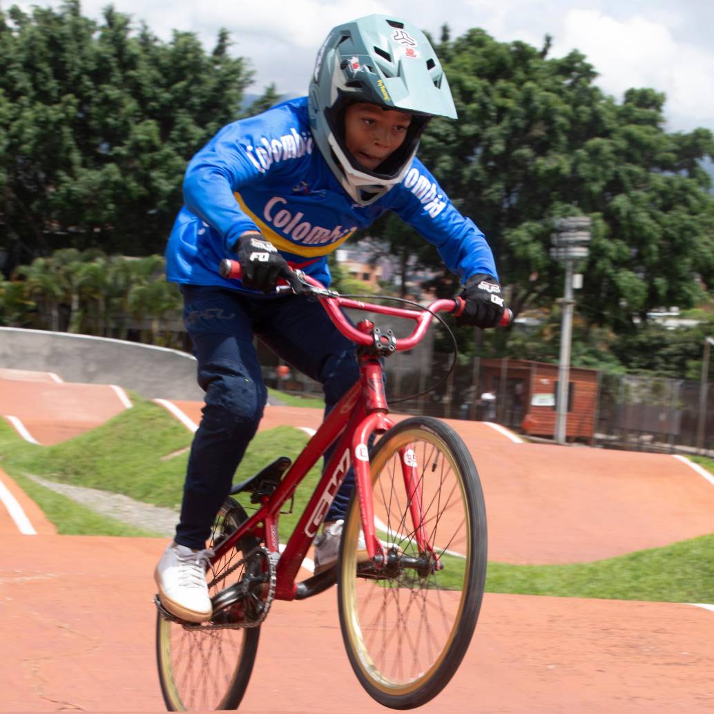 Mateo Espejo, ya es campeón nacional de BMX. Foto: Esneyder Gutiérrez
