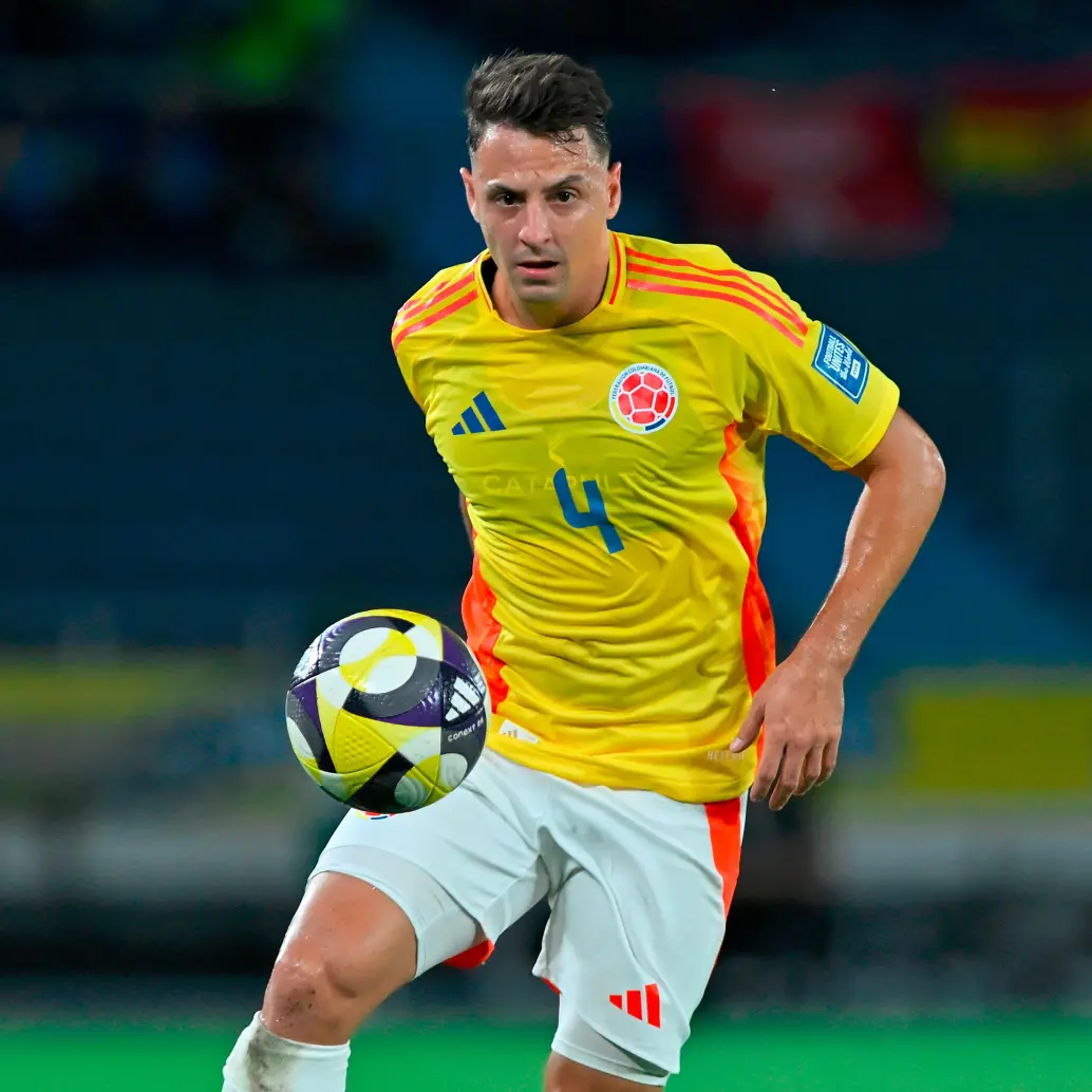 Santiago Arias, un hombre de experiencia y mundialista, podría llegar a reforzar a Nacional el próximo año. <span class="mln_uppercase_mln">FOTO</span> <b><span class="mln_uppercase_mln">getty</span></b>