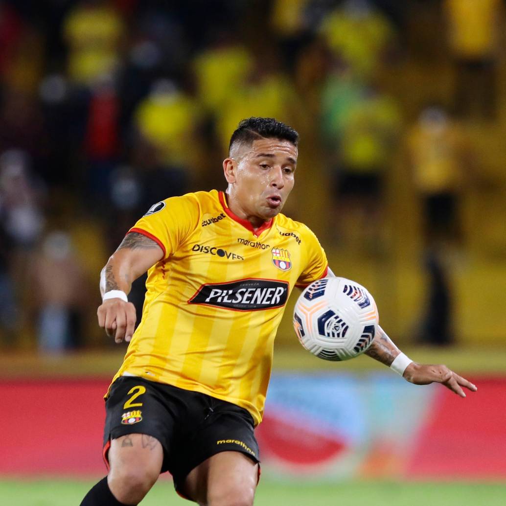 Mario Pineida, a quien le decían ‘Pitbull’, tenía<b> </b>33 años. Jugó con la Selección de Ecuador durante la Eliminatoria al Mundial de Qatar. FOTO: GETTY