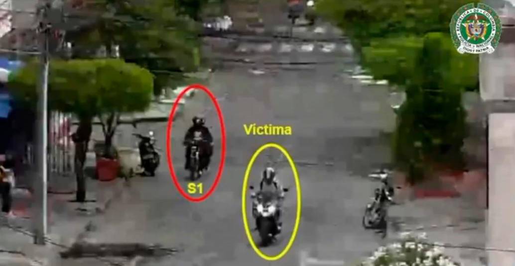 Con análisis de video como este, la Policía identificó los vehículos implicados en el homicidio del guardián del Inpec en Palmira, Valle. IMAGEN TOMADA DE VIDEO POLICIAL.