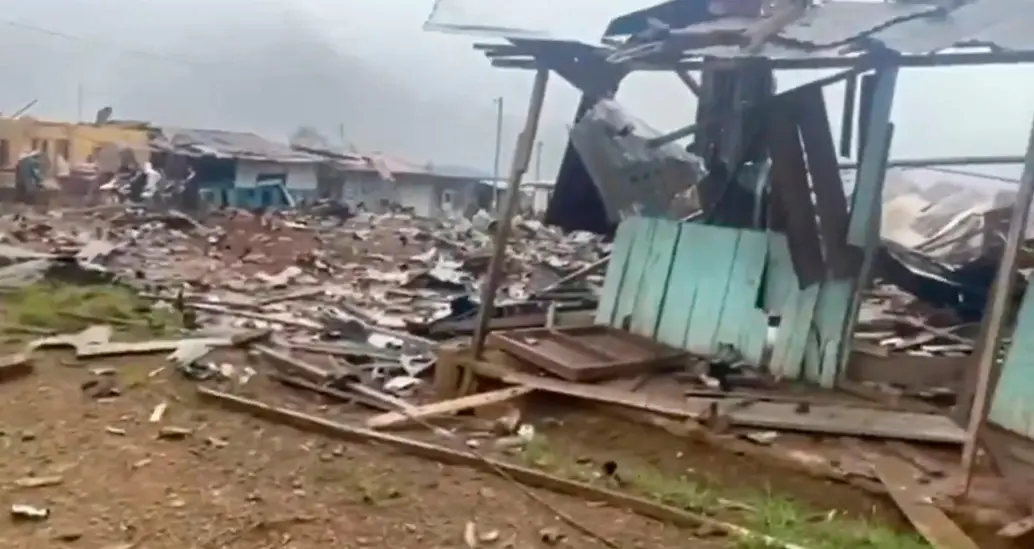 Esta es la vivienda en la cual los terroristas guardaban los explosivos, según la comunidad. IMAGEN TOMADA DE VIDEO.