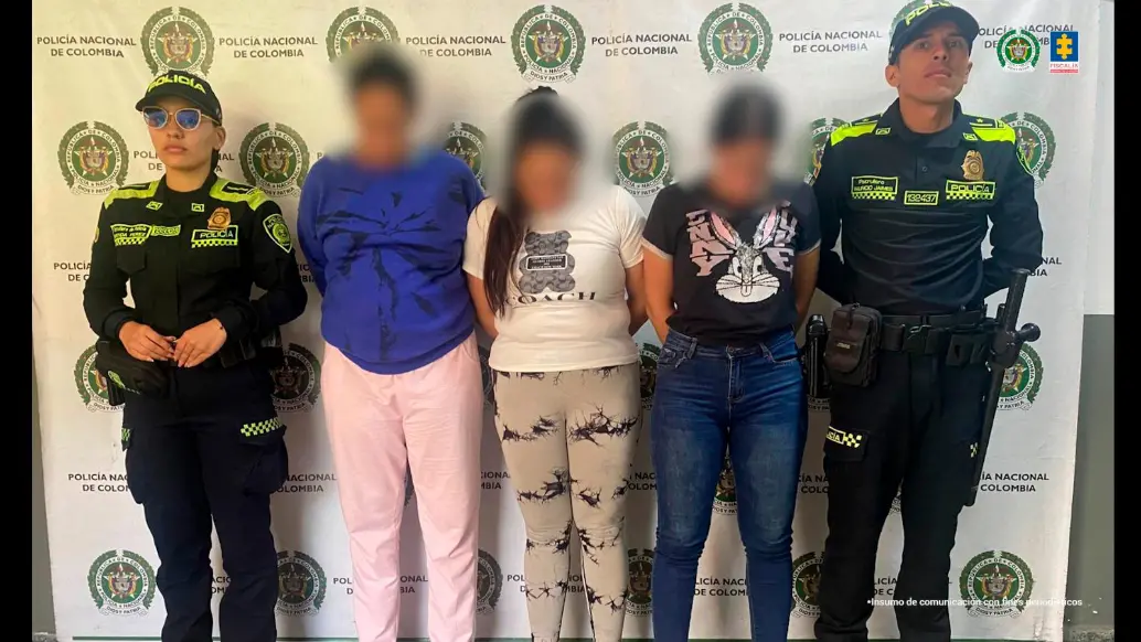 Las tres mujeres capturadas no aceptaron los cargos por los delitos imputados, pero un juez les impuso medida de aseguramiento en prisión. FOTO Cortesía Fiscalía