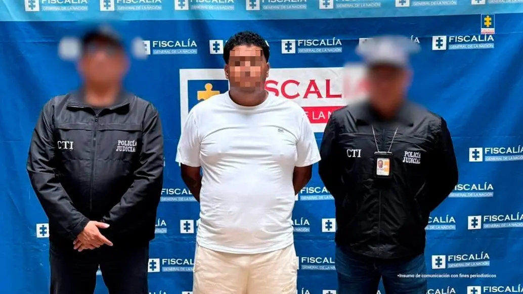 El agente de tránsito, de 29 años, fue capturado el pasado 11 de junio por servidores del grupo anticorrupción del CTI. FOTO Cortesía Fiscalía