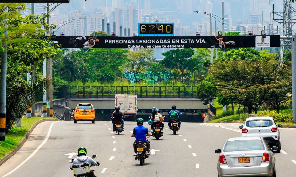 Este años, de las 118 muertes en incidentes viales en Medellín 70 corresponden a motociclistas. FOTO Julio César Herrera