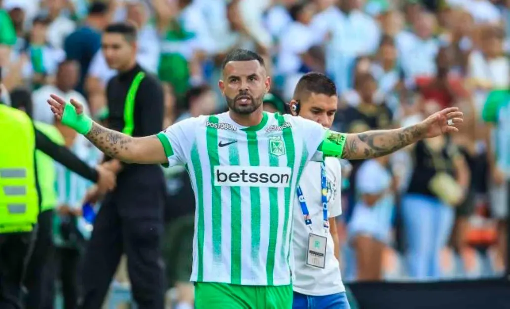Edwin Cardona quien marcó el tanto del verde en la derrota 1-2 ante Santa Fe le envió un mensaje a los hinchas de Atlético Nacional, para que mantengan la fe en la clasificación. FOTO CAMILO SUÁREZ 