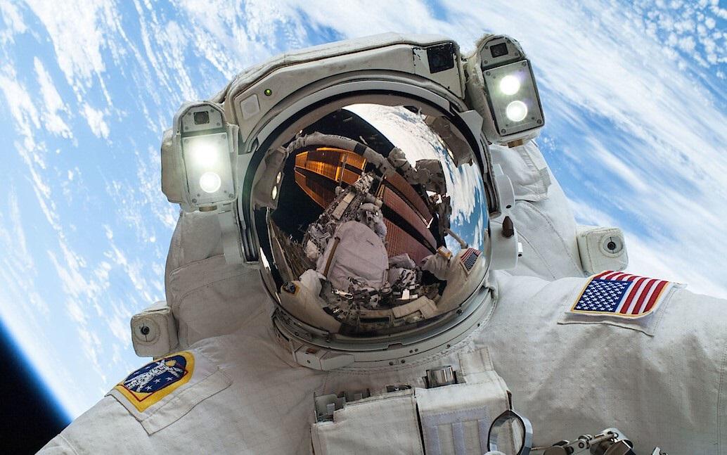 El astronauta de la NASA Clayton Anderson reaccionó al anuncio recordando que no le dejaron subir con su iPod a la Estación Espacial Internacional. FOTO Europa Press