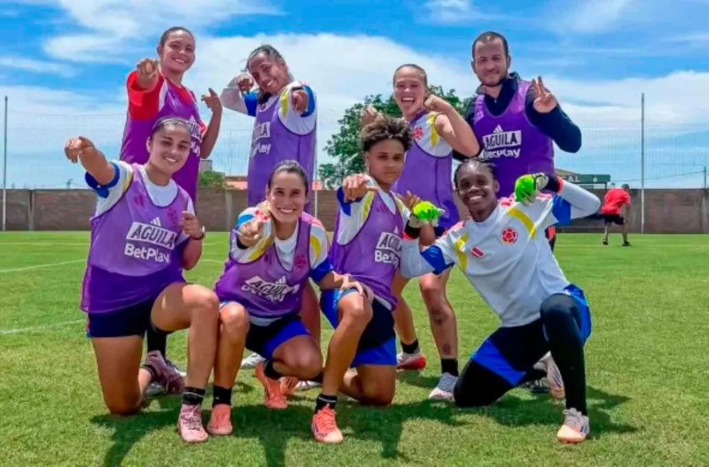La Selección Colombia cerró sus entrenamientos este jueves y el técnico Ángelo Marsiglia definió el grupo que este viernes se mide a Bolivia. FOTO FCF