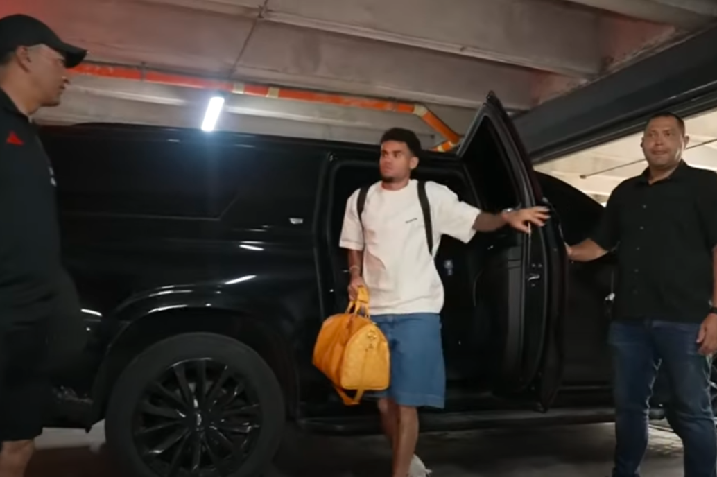 Luis Díaz se encontraba desde hace días en la capital del Atlántico, sin embargo, ya se unió a la concentración. Foto: Captura de video FCF