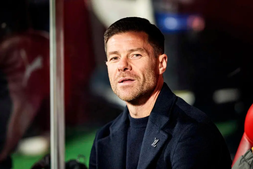 Los rumores de Europa hablan de la eminente salida de Xabi Alonso del banco del Real Madrid, mientras algunos dicen que pasará antes del duelo ante Alavés, otros afirman que, depende del resultado de ese juego del domingo su permanencia. FOTO GETTY