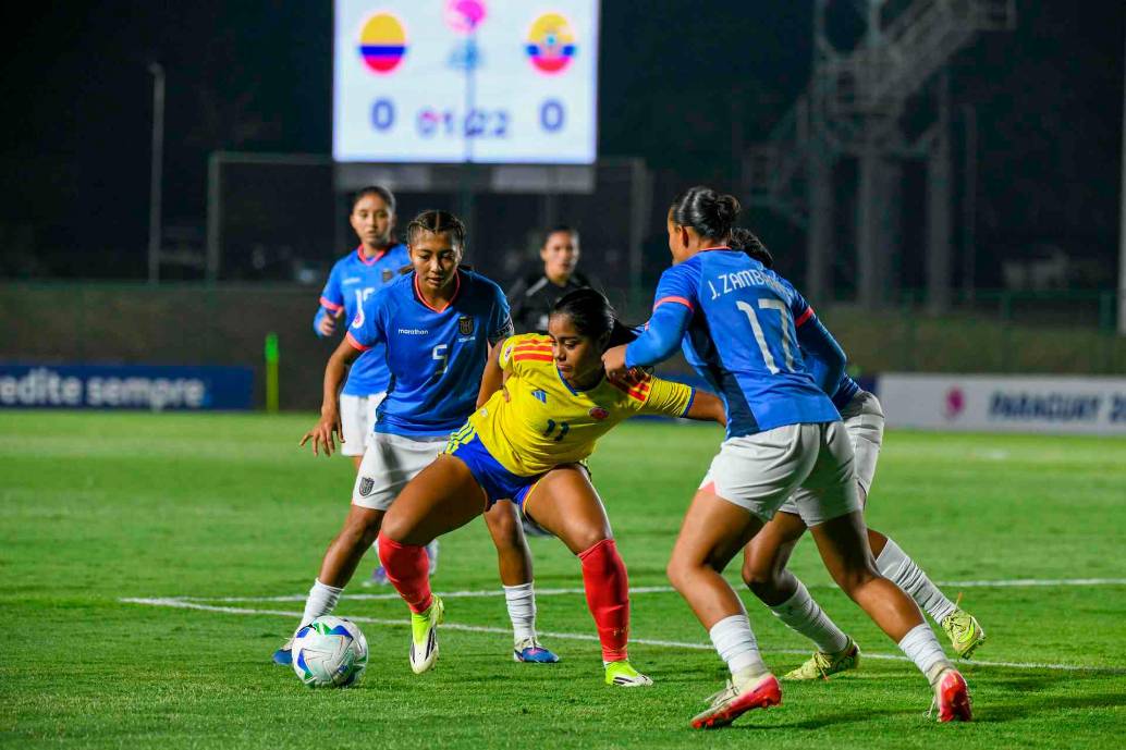 La Selección Colombia cayó ante Ecuador y además de perder el invicto, permitió la caída de su valla y es penúltima del hexagonal que da cuatro cupos al Mundial. FOTO CORTESÍA FCF