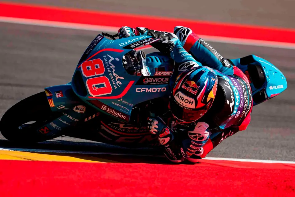 El colombiano David Alonso en acción en el Gran Premio de Aragón. Este fin de semana buscará un nuevo podio en Moto2. FOTO TOMADA X@AsparTeam